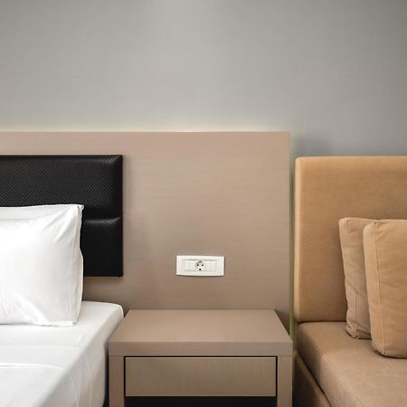Vice Hotel Лаганас Экстерьер фото